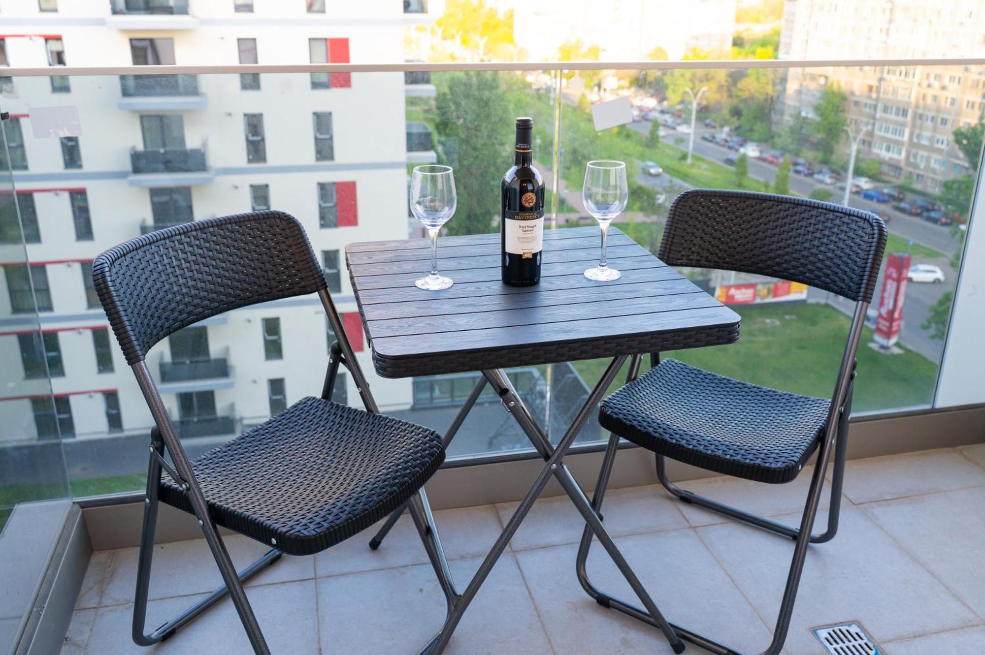 Plaza Residence Bucharest 6 Esterno foto